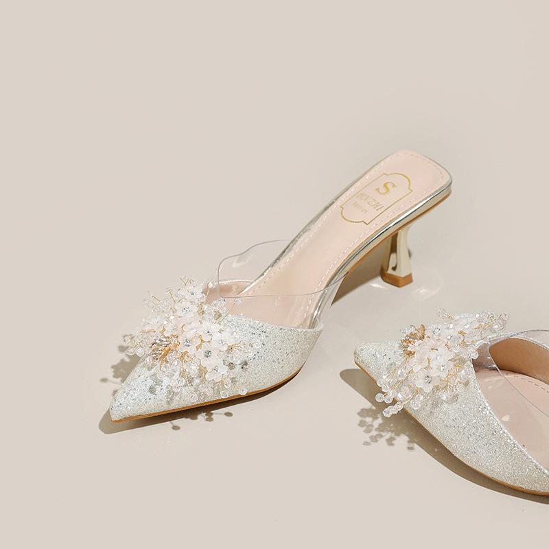 

Серебристые полусапожки с мелким блестящим стразом, темпераментные, с острым носком, на тонком каблуке, шлепанцы, босоножки на высоком каблуке, большие размеры 41-43 34 шампанского