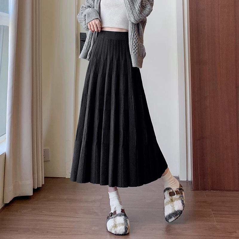 Autumn & Winter High-Waisted Knitted Pleated Long Wool Skirt for Women