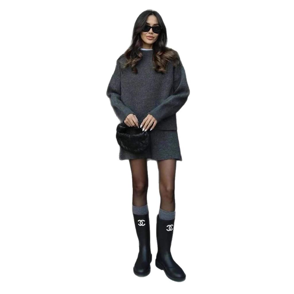 2025 Autumn Women's Knitted Sweater and Skirt Set with Round Neck and Long Sleeves