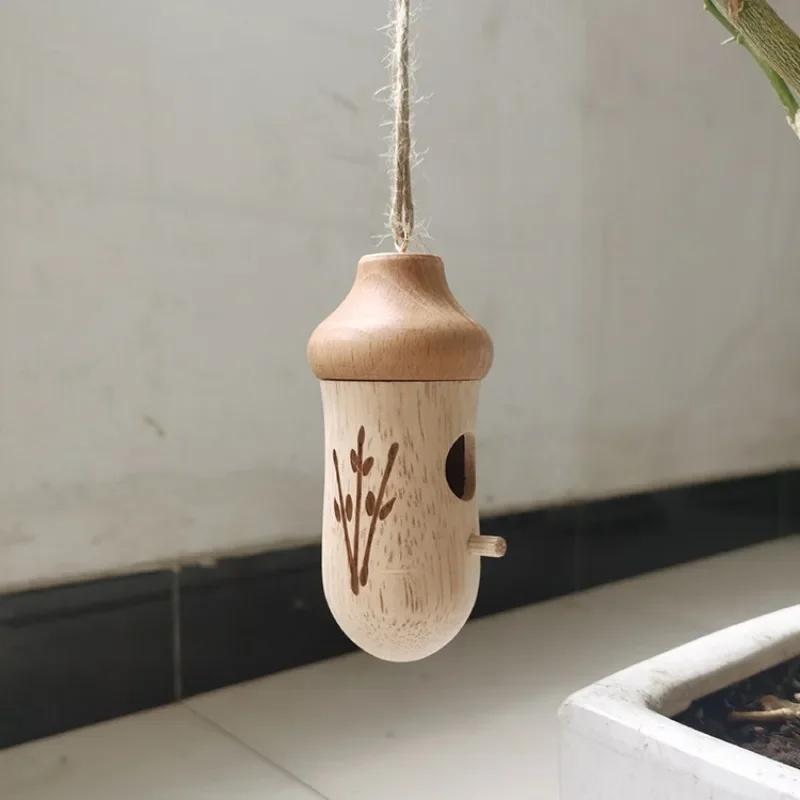 1PC Hummingbird House Decorating Hummingbird House Ideas Hanging Wooden Crafts Horticulture Yard Pendant Wooden Birdhouse