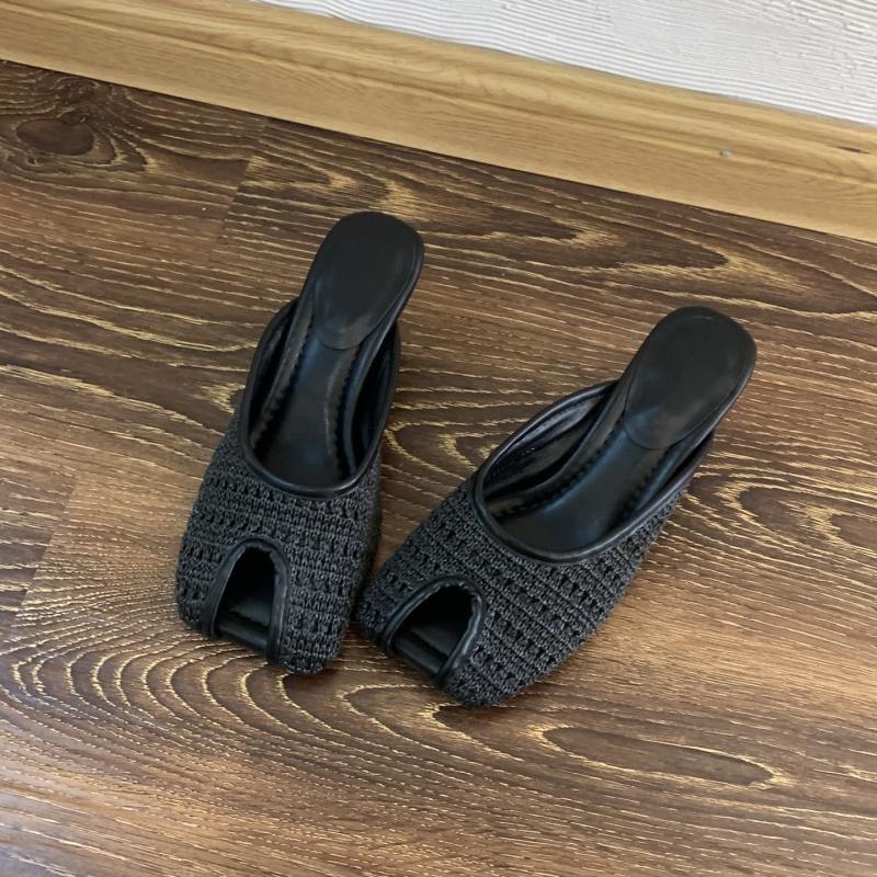Summer New Woven Baotou Slippers Women's Fashion Square Toe Shallow Mouth Open Toe Non-slip Special Heel Sandals