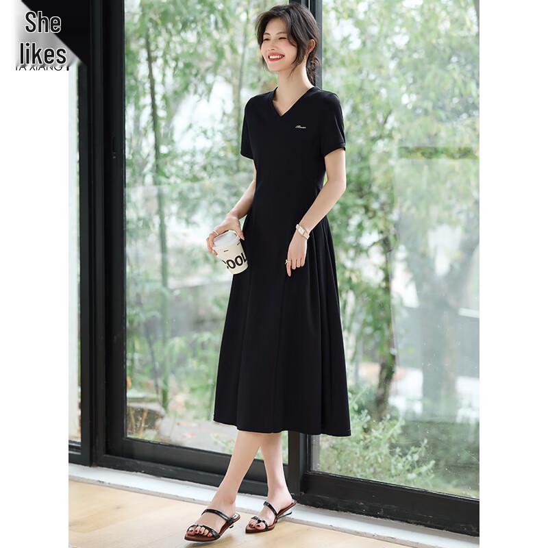 French Style V-Neck Pleated Short-Sleeve Black Midi Dress