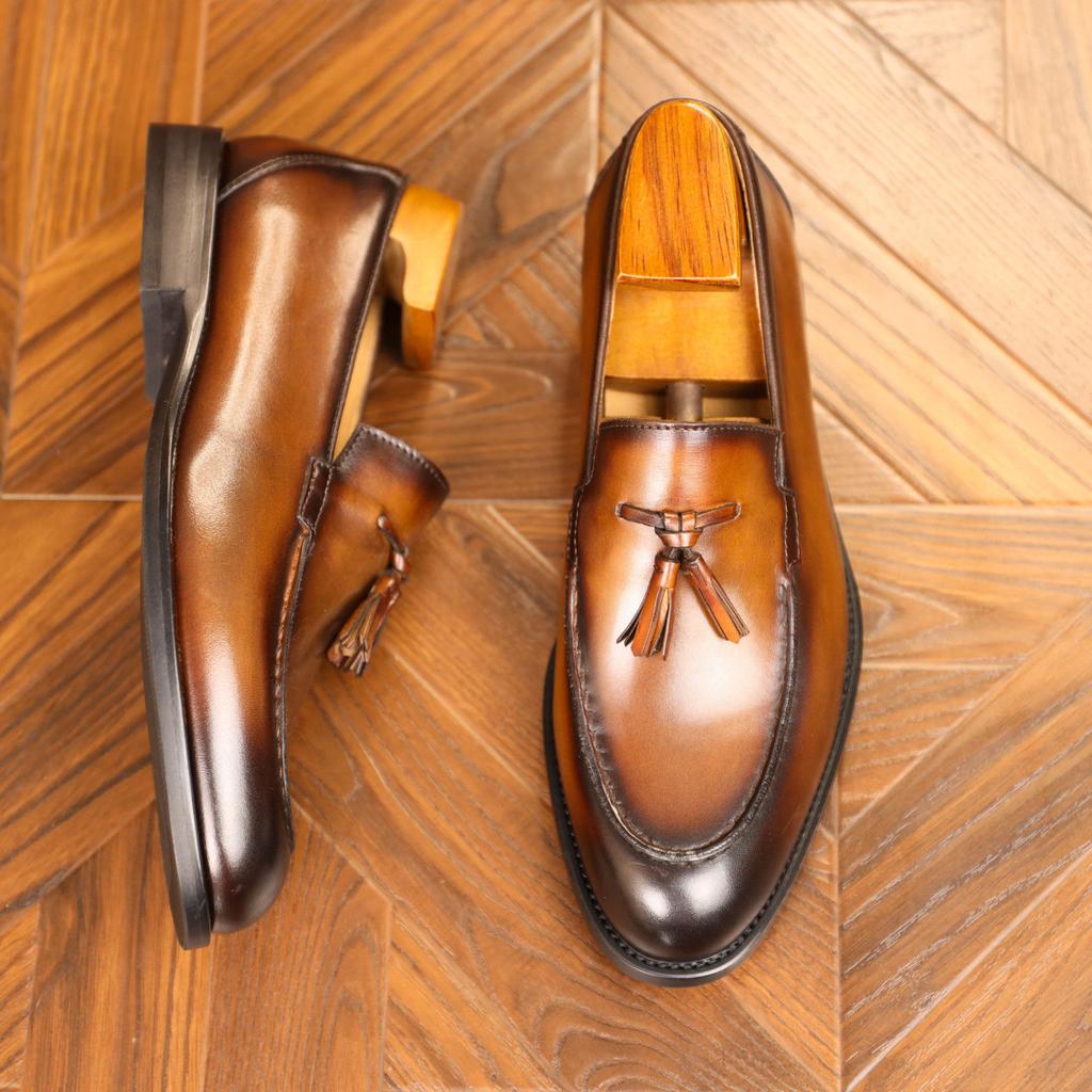 Men's Tassel Loafers Cow Leather Comfortable Slip on Wedding Party Office Dress for Men Classic Designer Outdoor Casual Loafers