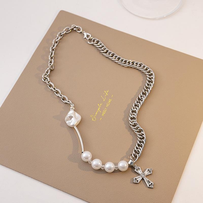 Light Luxury Temperament Collarbone Chain Gentle Pearl Splicing Necklace Multi-Layer Bow Letter Sweet Cool Girl Collar