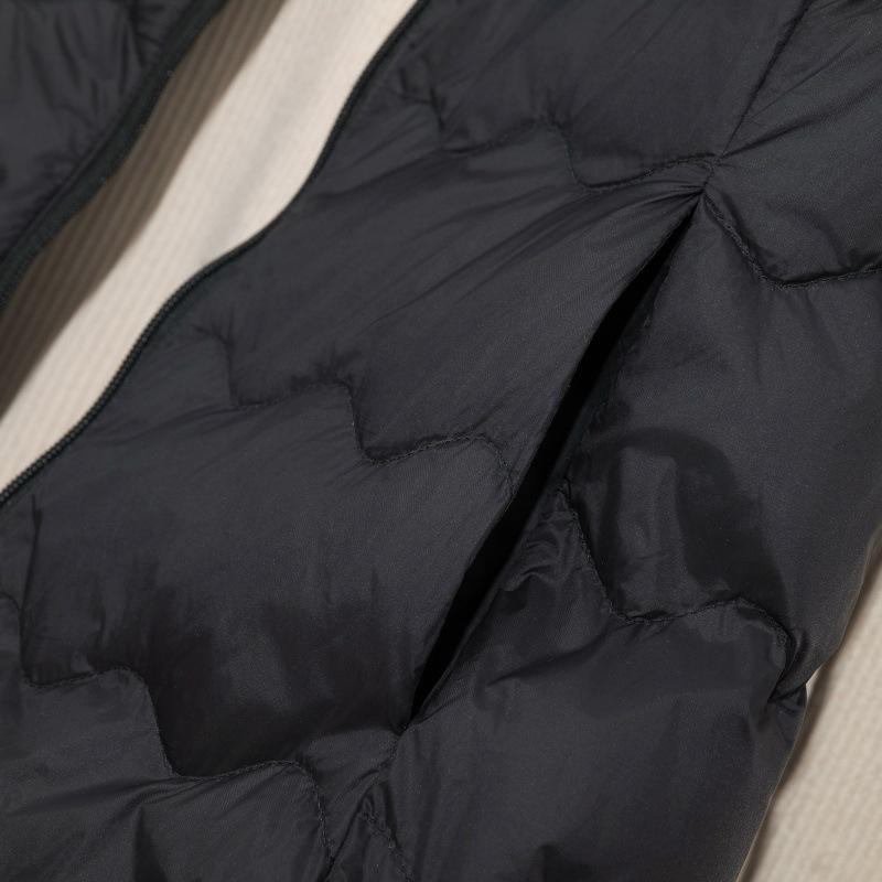 2025 Automne/Hiver Grande Taille Léger Long Au-Dessus du Genou Veste Sans Manches à Capuche en Duvet de Canard Blanc avec Motif Ondulé