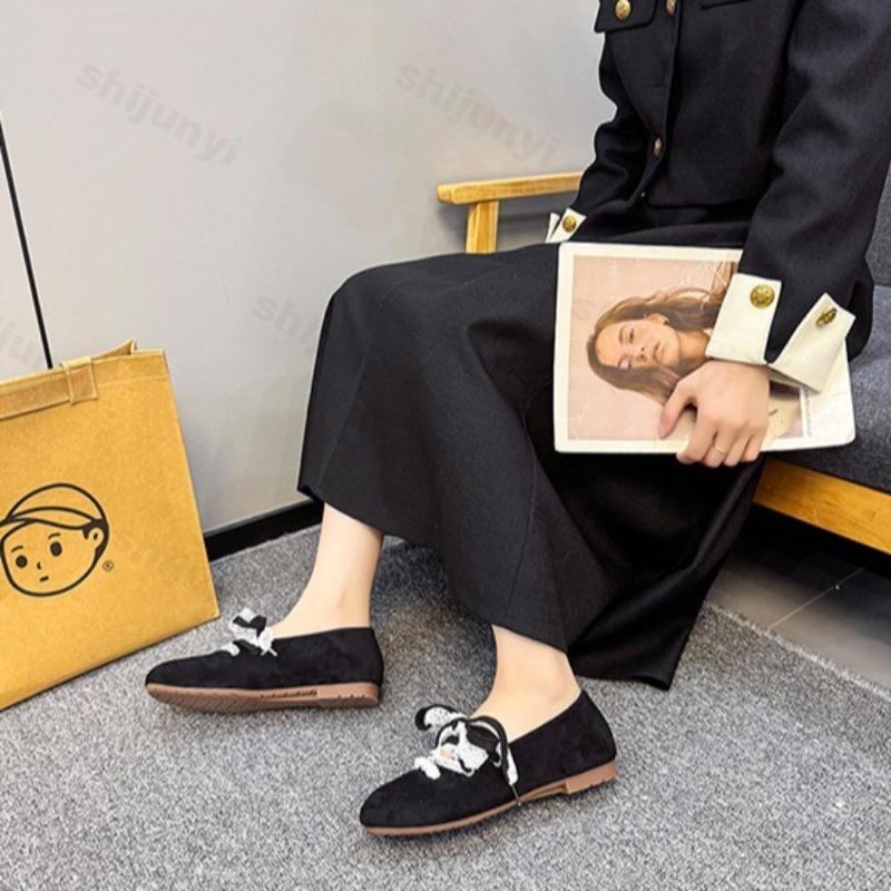 Fashion Square Head Retro Lace Designed Casual Shallow Mouth Single Shoes for Women 2025 Autumn New Elegant Comfortable Mary Jane Shoes