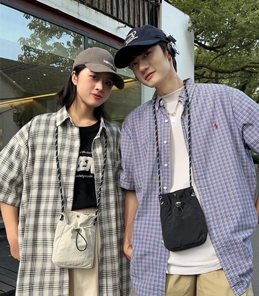 [fourfivesix Haru] Smartphone-Tasche, Mini-Umhängetasche für Damen, Klein, Leicht, Crossbody-Tasche, Mini-Pochette, Unisex, Lässig (Schwarz)