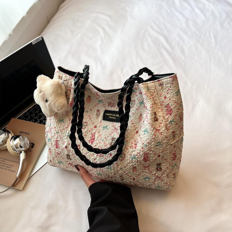 

New fashion trend armpit bag women s large-capacity commuting shoulder tote hand bag Without pendant чёрный