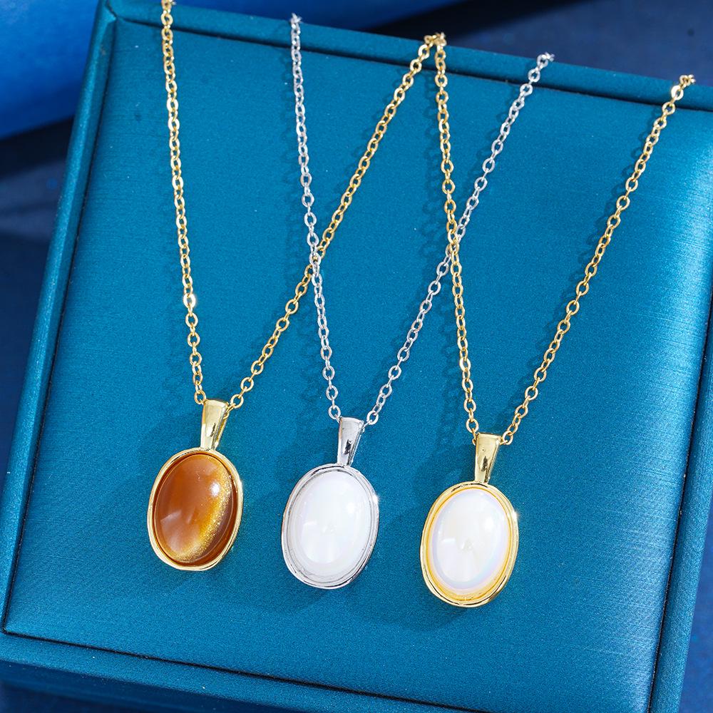 Titanium Steel Retro Oval Necklace for Women - Geometric Design Chain