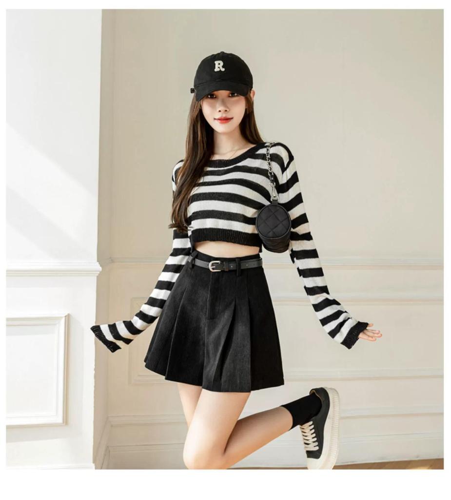 Women's High Waist Corduroy A-line Pleated Culottes Winter Shorts 2024