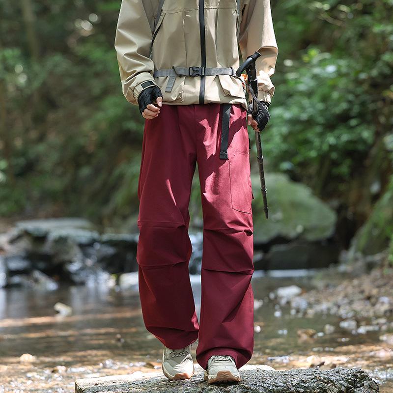 "Wind & Waterproof Outdoor Soft Shell Pants for Men & Women - Autumn/Winter, Fleece-Lined, Perfect for Hiking & Leisure Activities"