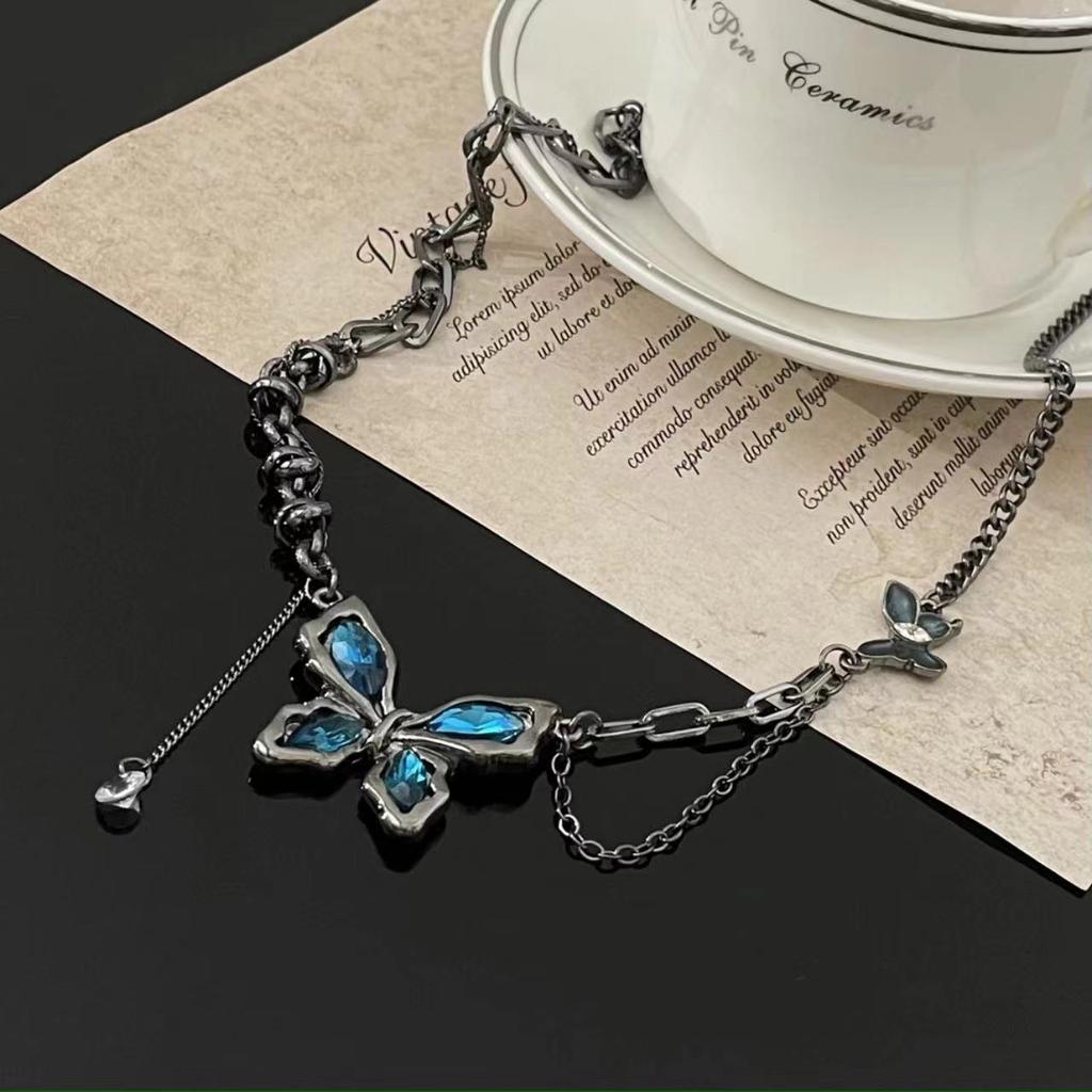 Female Light Luxury Niche Butterfly Tassel Necklace