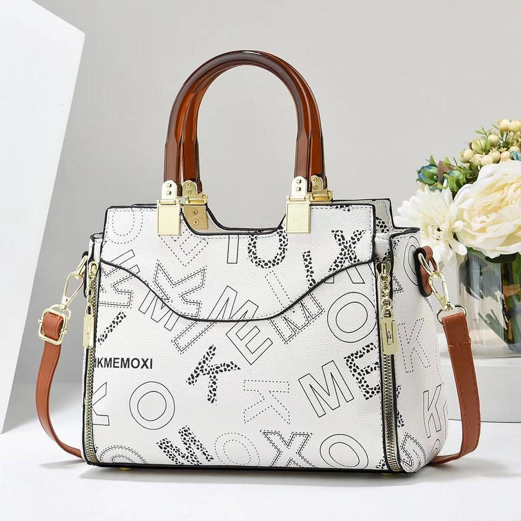 Trendy Urban Minimalist Pu Bucket Bag With Spacious Design Perfect For Daily Use