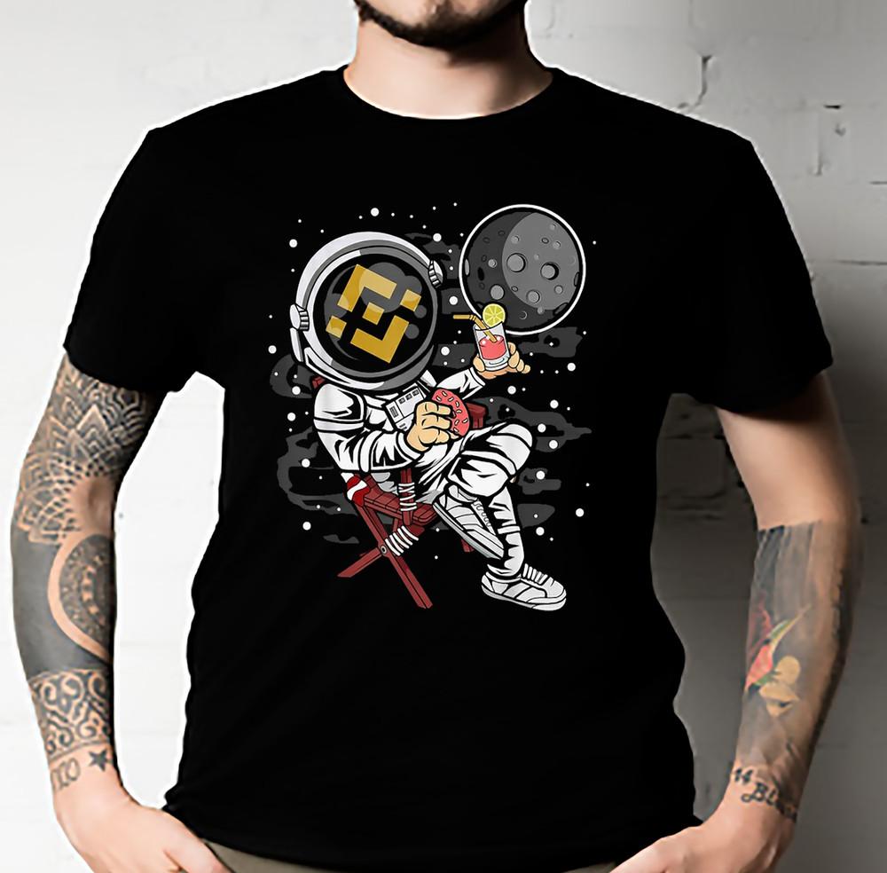 

Astronaut Binance Coin cryptocurrency Binance Coin BNB T-shirt UNISEX ALL SIZE Unisex T-Shirt S