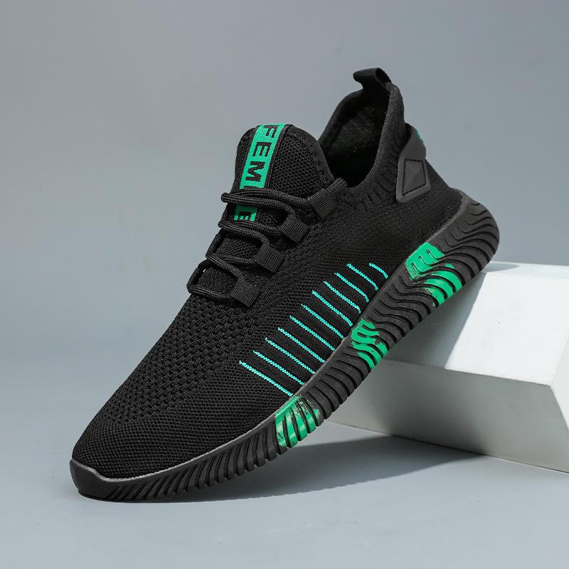 Spring new men's shoes elastic fly-woven breathable black mesh casual sports shoes lightweight one-pedal running shoes