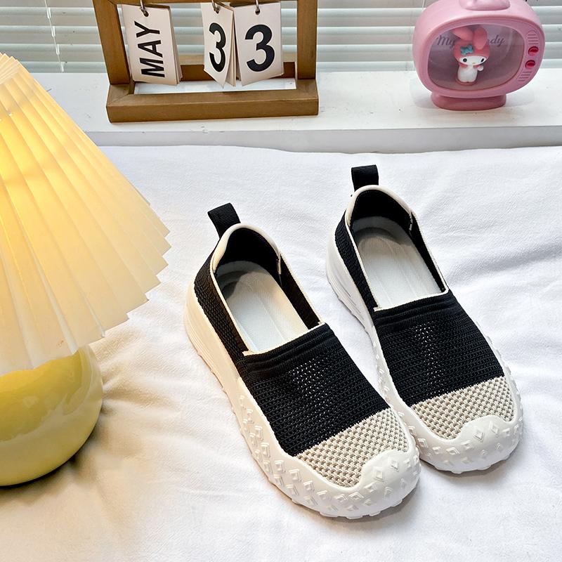 Fashion Knit Loafers for Women Mesh Comfortable Slip On Casual Breathable Outdoor Walking Shoes Ladies Lightweight Sneakers