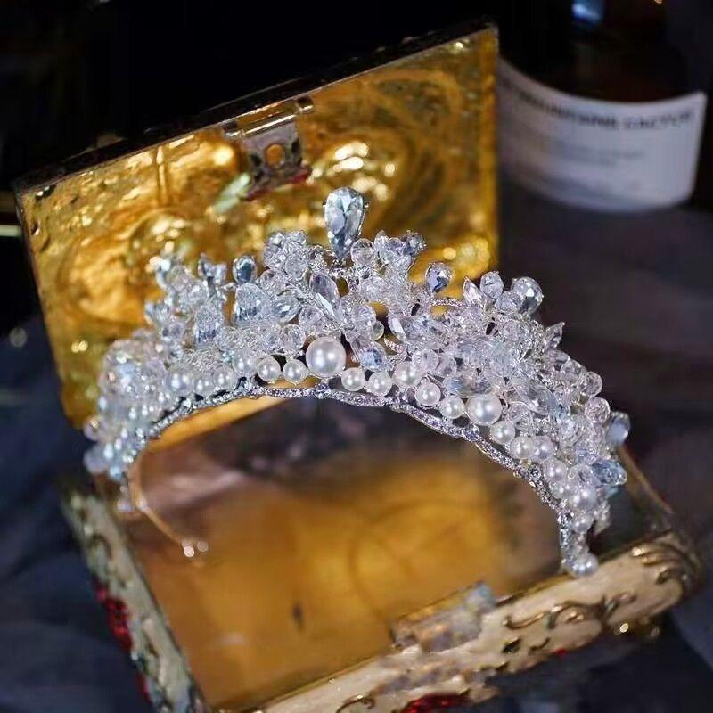 

Корона Корона Головной убор невесты Аксессуар для волос Основное свадебное платье Белая фата Встроенное украшение на лоб Свадебные аксессуары Милые и блестящие