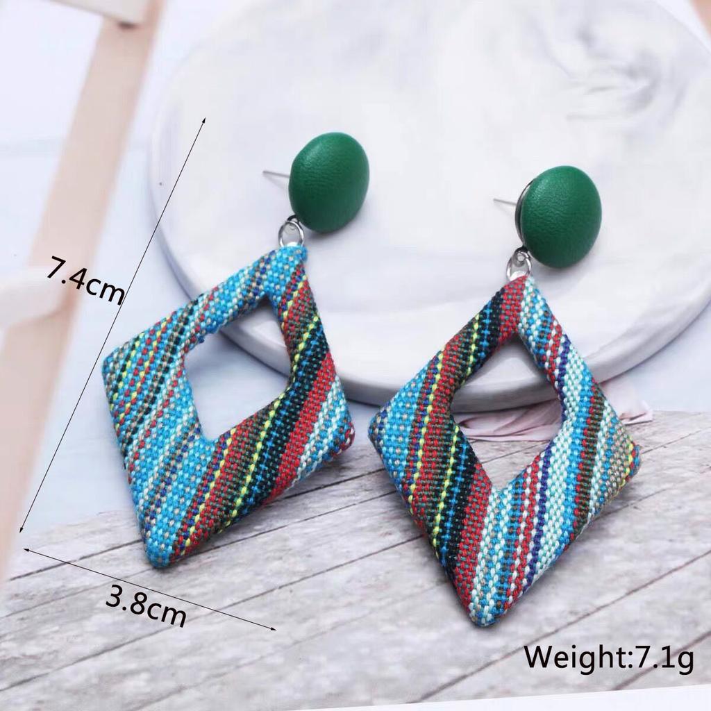Rhombus Pendants Women's Earrings Metal Square Drop Crystal Dangle Earrings Exaggerated Wood Ear Jewelry Aretes De