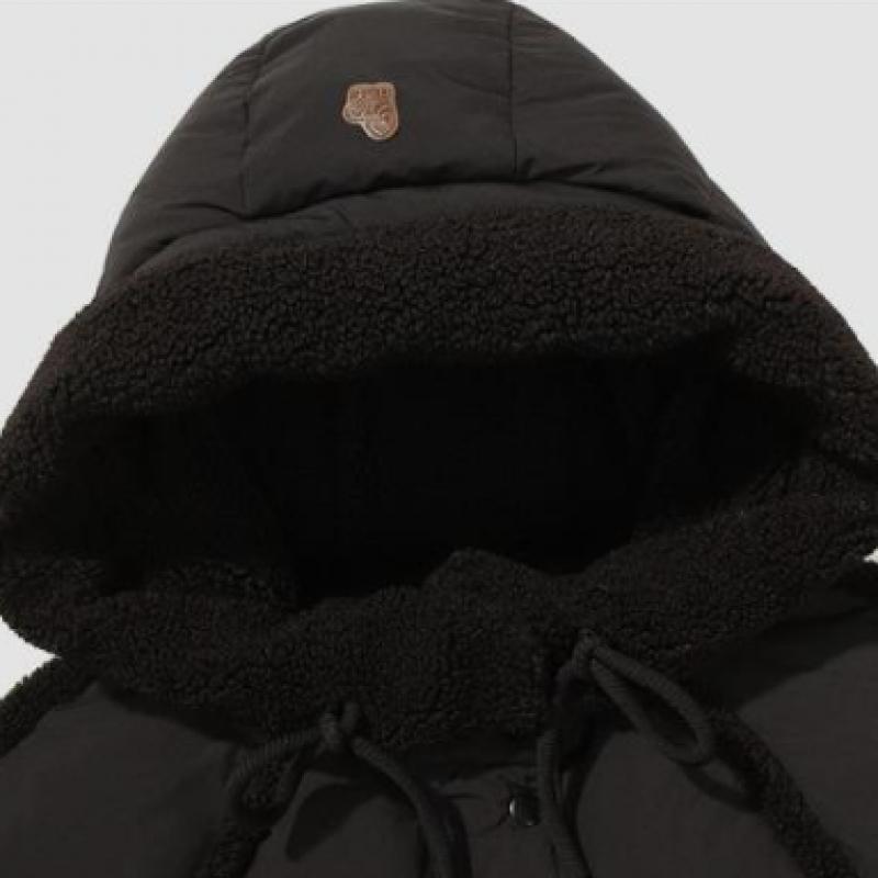 W Bobble Mustang doWn