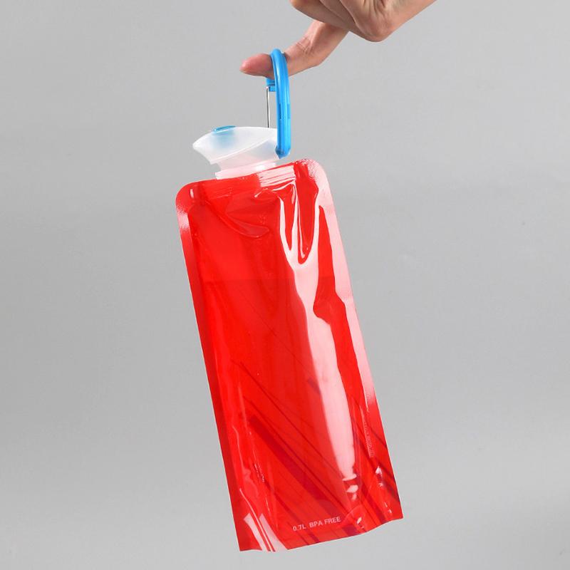 Faltbare Wasserflaschen Flexible Wiederverwendbare Reisetasche Weiche Flasche Wasserbeutel mit Karabinerclip