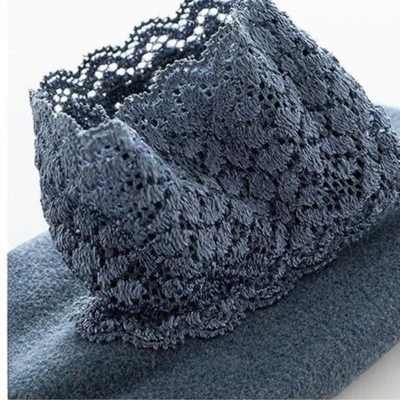 New Autumn Winter Women's Ankle Socks Lace Edged Solid Color Velvet Warm Soft Non Slip Cute Elegant Daily Dating Girls Socks