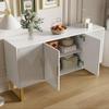 Sideboard mit hochglänzenden strukturierten Türen und goldenen Griffen, TürenDesign, höhenverstellbare Regale für Wohnzimmer und Schlafzimmer