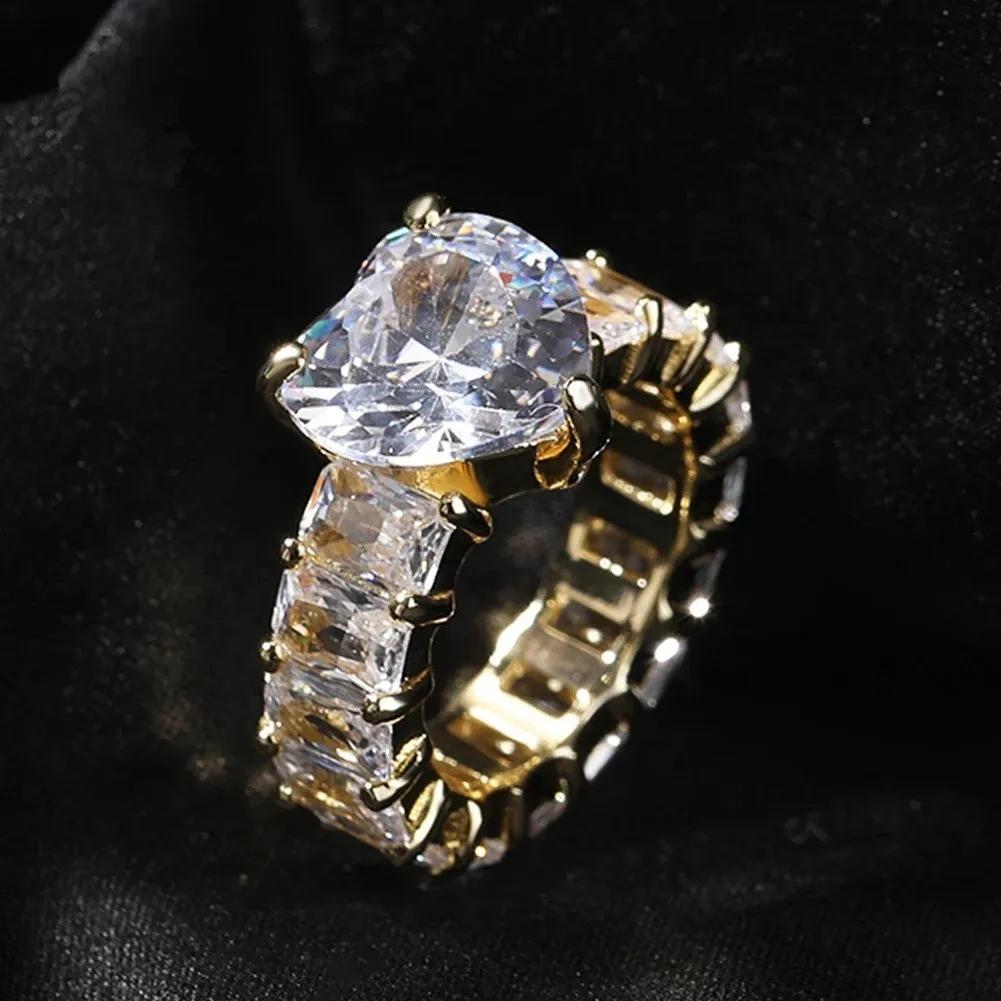7mm Big Baguette  CZ Stone Pink Heart Ring Iced Out Bling Fashion Ring Hip Hop Jewelry High Quality Engagement Gift  Color
