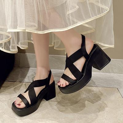 Sapatos de mulher – Sandálias de salto