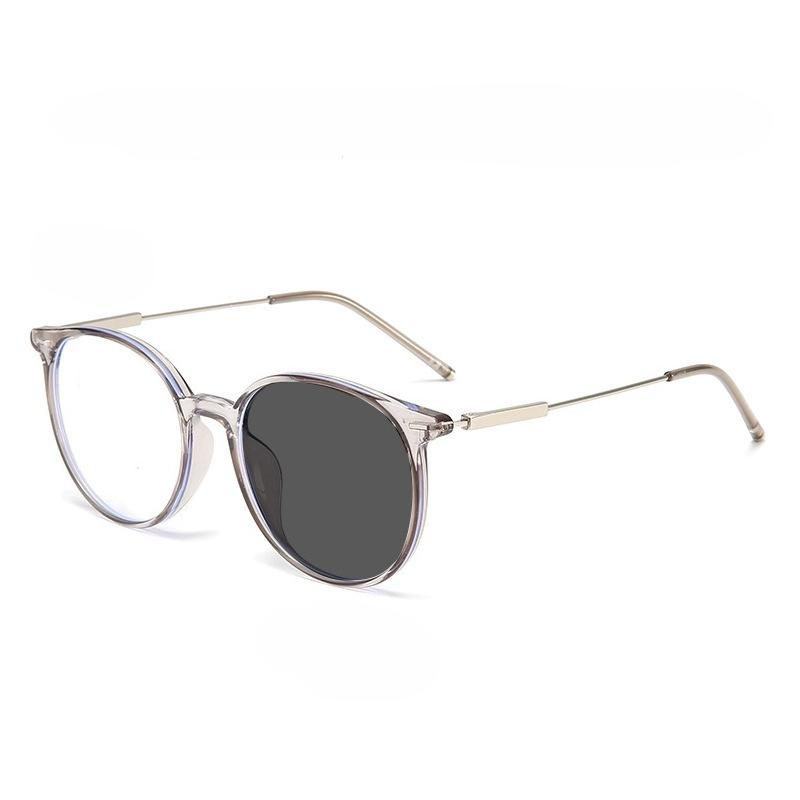 2026 New Fashionable HD Photochromic Women's Myopia Glasses Ultra Light Neutral High Quality Versatile Anti Blue Light Glasses