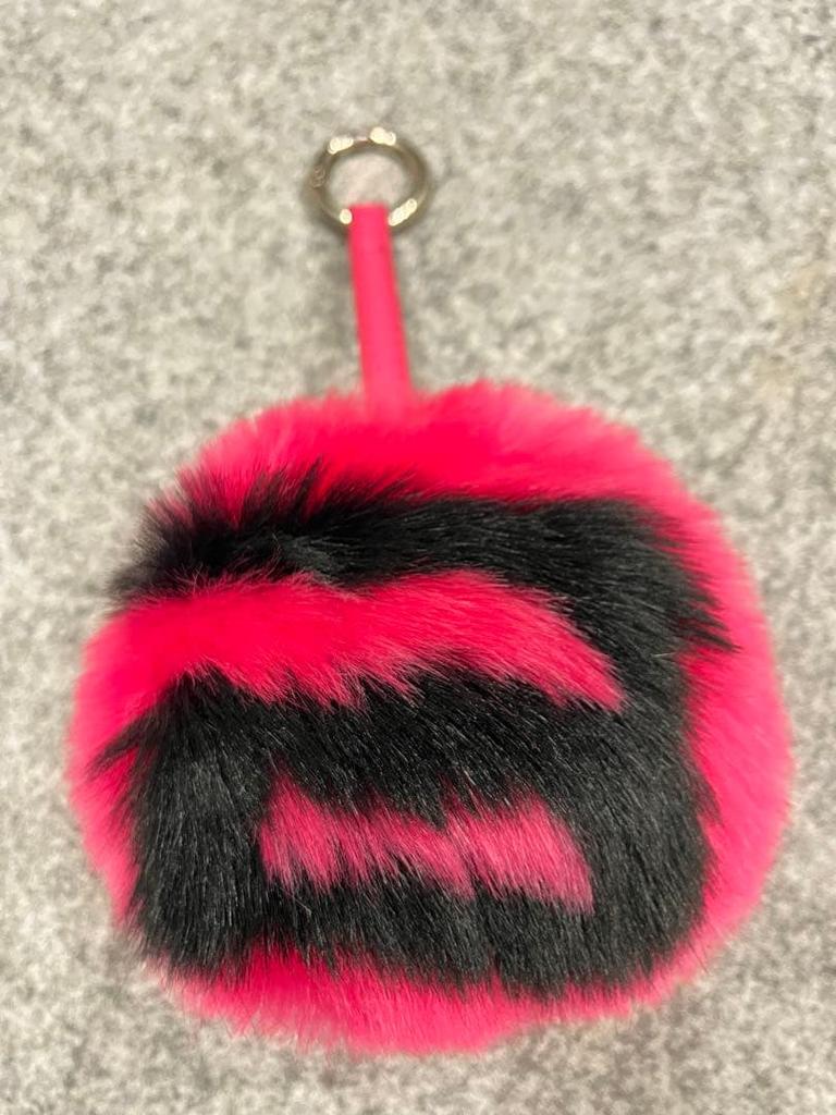 [GEBRAUCHT] BIGBANG Pelzanhänger