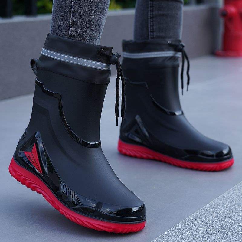 Rain shoes men's fashion waterproof bundle rain boots medium and short tube velvet waterproof shoes car wash work fishing rubber shoes overshoes