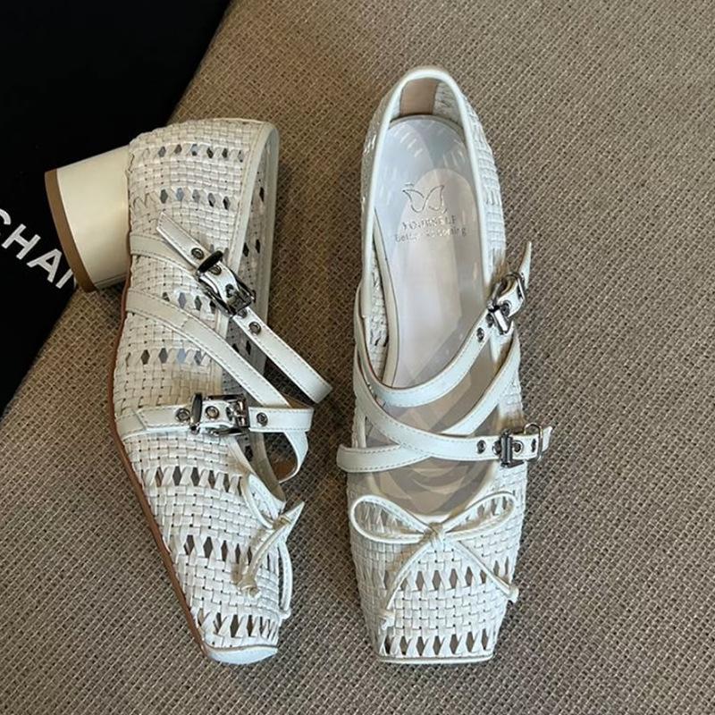 Square head woven hollow thick heel shoes women's shoes versatile belt buckle bag head sandals fashion sandals women's summer models