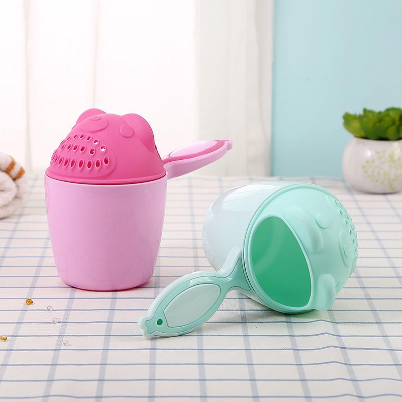 Thickened Plastic Baby Bath Water Scoop and Shampoo Cup
