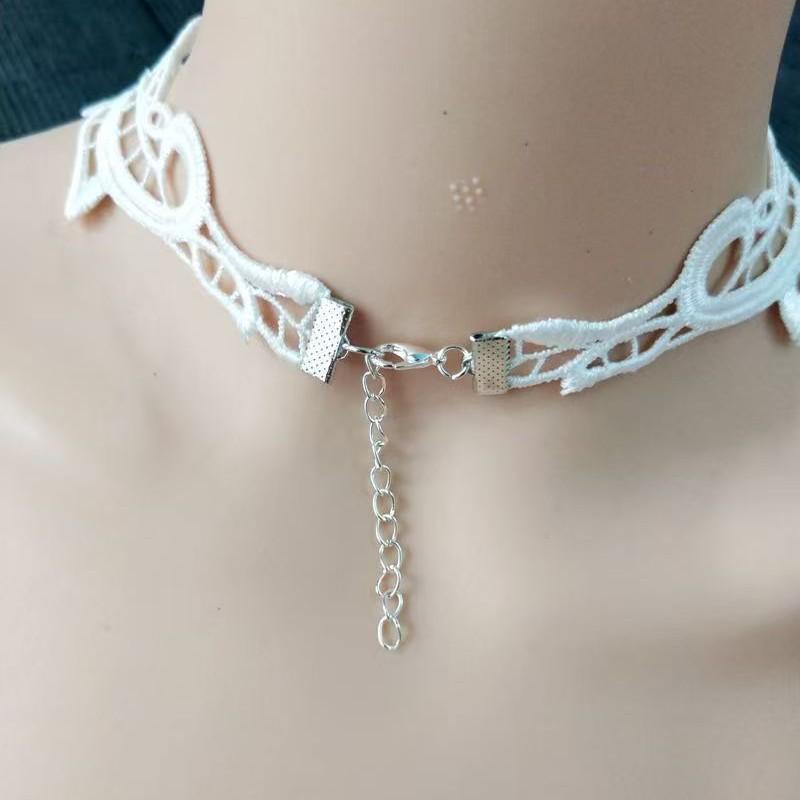 White Lace Butterfly Choker Necklace - Versatile Fashion Accessory for Weddings & Nightclubs