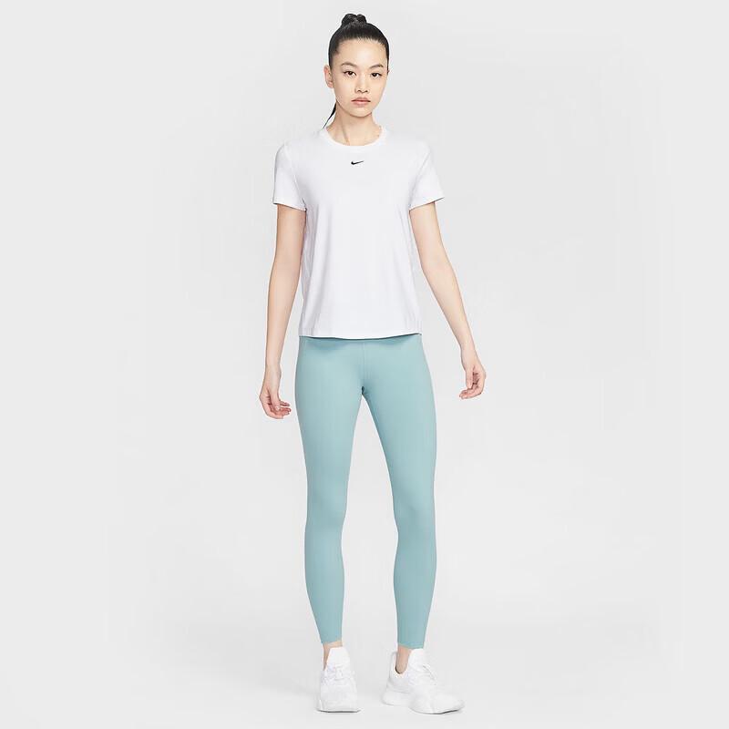 Nike Women's Classic Crew Neck Short Sleeve T-Shirt