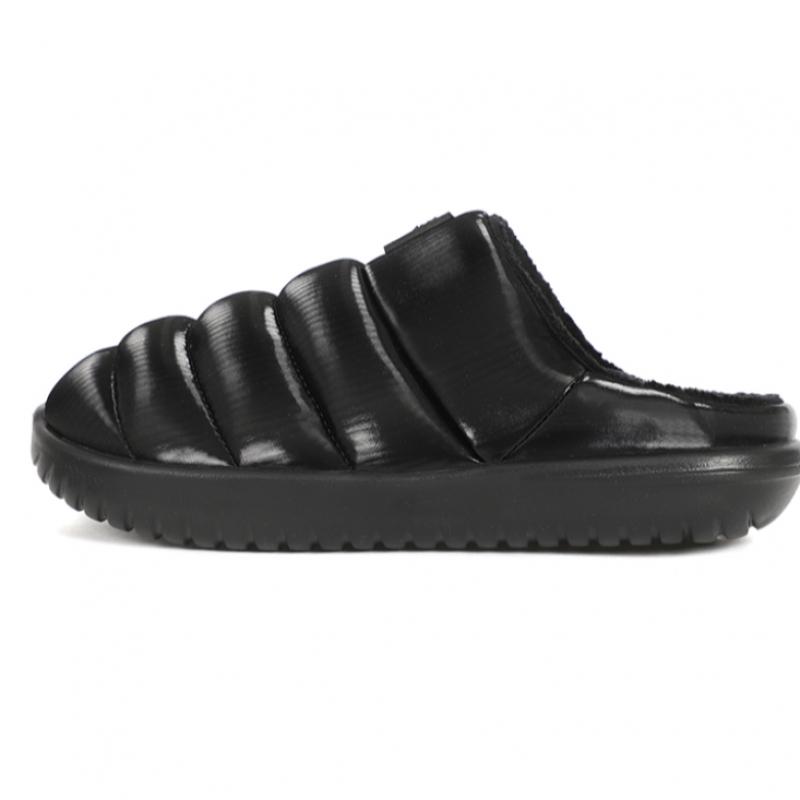 Nike W burroW Se Cold Weather Padded Slippers