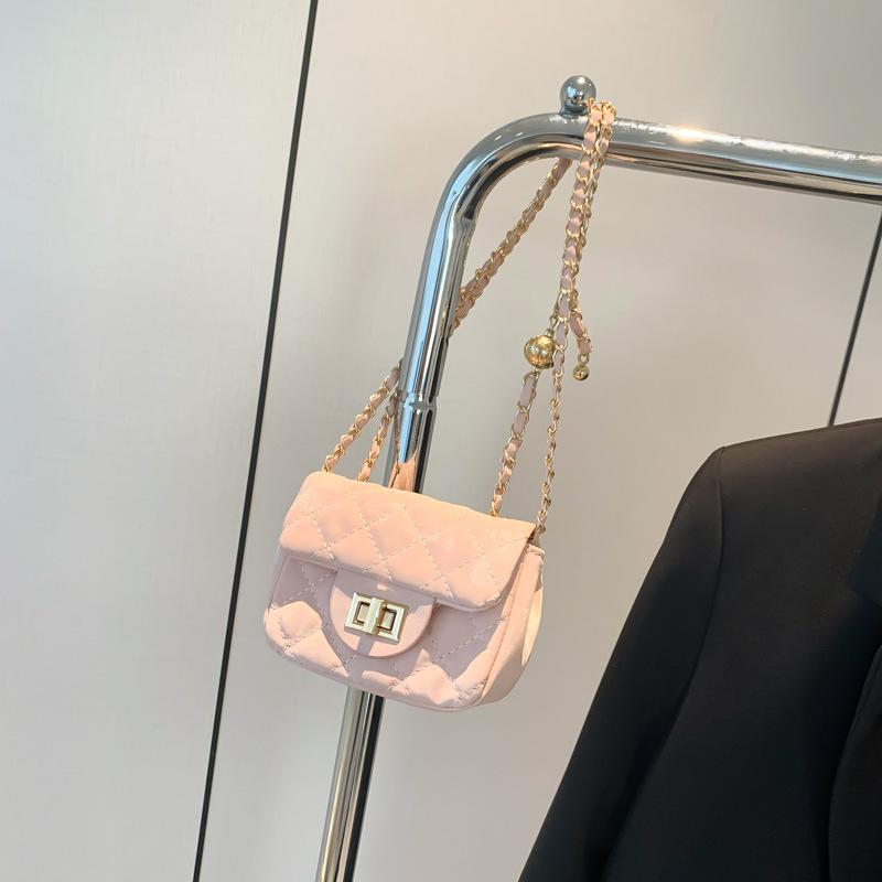 

Сумка женская 2025 Tide Summer Texture Exquisite Versatile Chain Pink Crossbody Mini Bag розовый