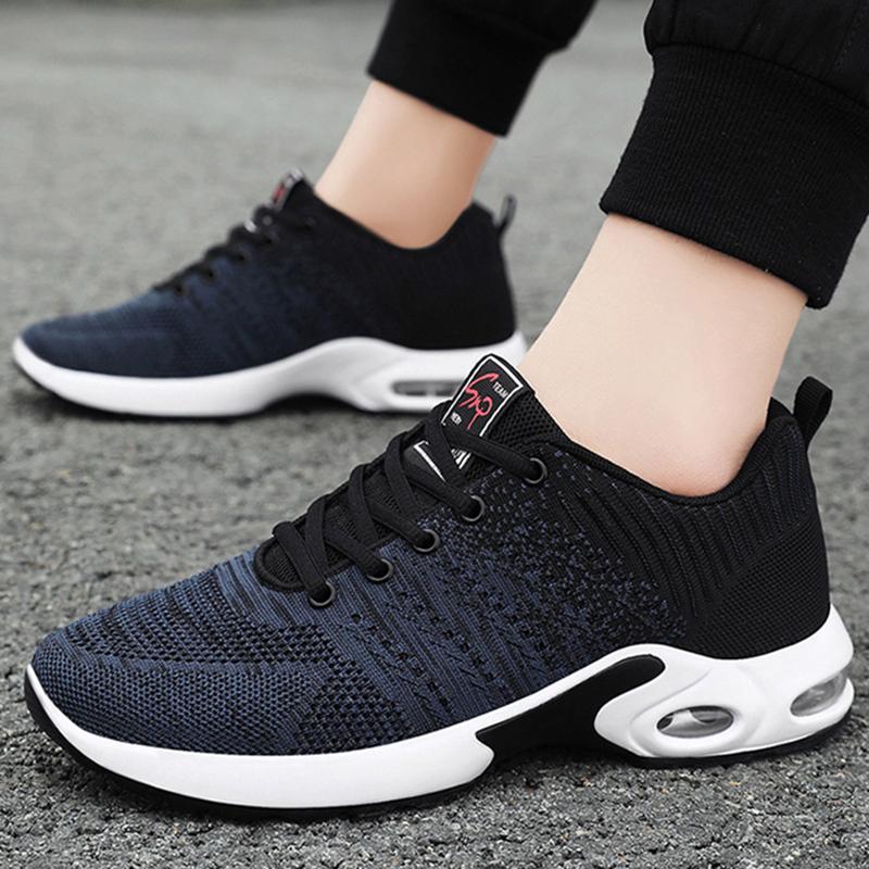 Men Stylish Athletic Shoes Vulcanize Shoes Chunky Flat Plush Comfort Springtime Fall Platform Mens Athletic Daily Wear Shoes Outside Trekking Shoe