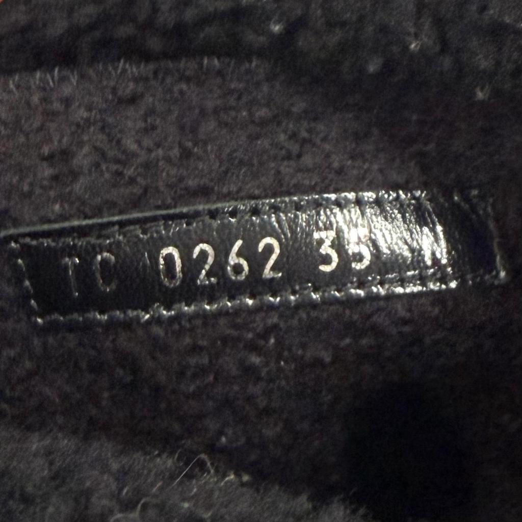 Great LOUIS VUITTON Boots Snowdrop Line LV Logo Shearling Black Mouton Women 35 Used