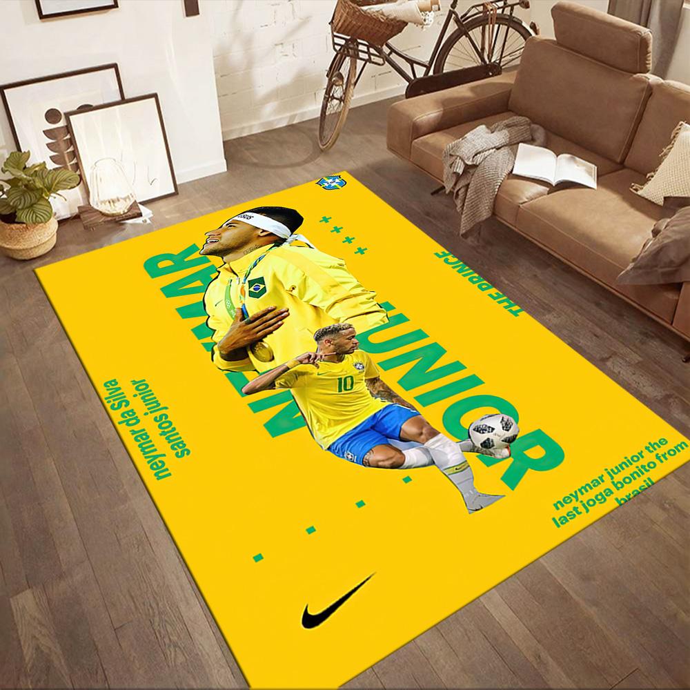 Neymar Jr. Dywaniki Brazil Legend Square to świetny wybór do salonów, sypialni, wystroju domu oraz jako prezenty.