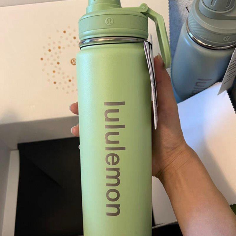 

Изолированные спортивные бутылки для воды для женщин и мужчин - Большая вместимость, Разные цвета 710ML зелёный