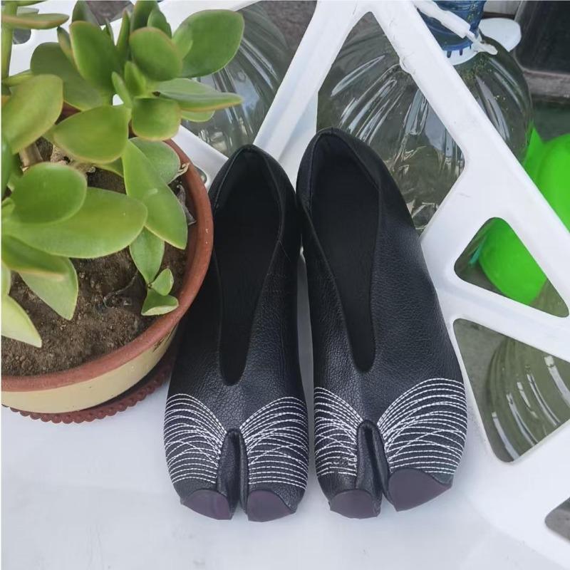 Fashion Women's Split-Toe Pig Hoof Shoes Spring Autumn Tabi Flats Bottom Slip-On Bean Walking Sneakers Comfortable Genuine Leather Upper