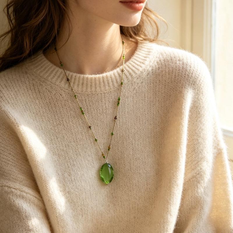 Big Oval Crystal Long Pendant Necklace for Women Statement Green Minimalist Jewelry for Daily Party Use