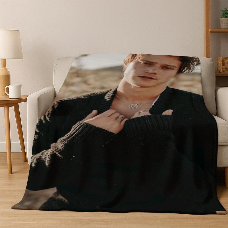 JJ Maybank Rudy Pankow Star Flannel Blanket Soft Warm Blanket Throw Blanket for Bedroom Living Room Bed Travel Picnic Gift Kid