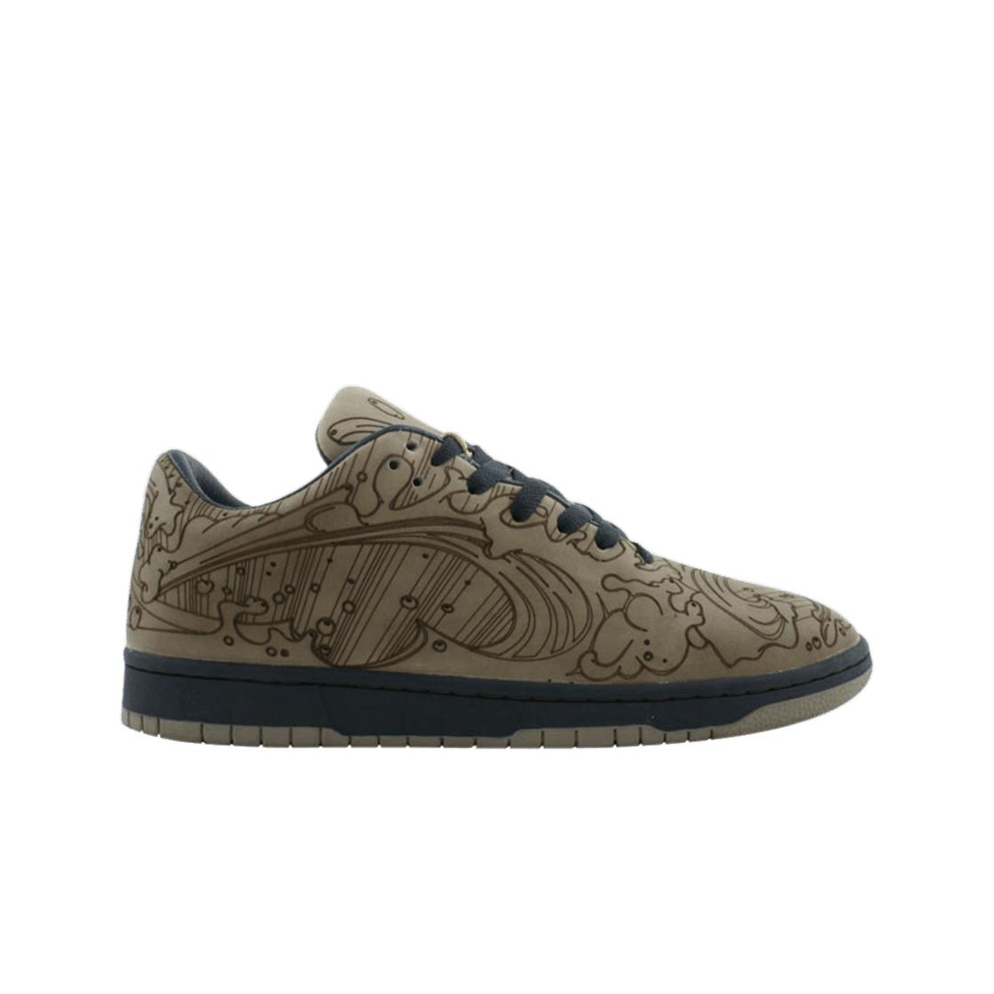 

Nike Dunk Low Chris Lundy Laser Pack Оливково-серый 280