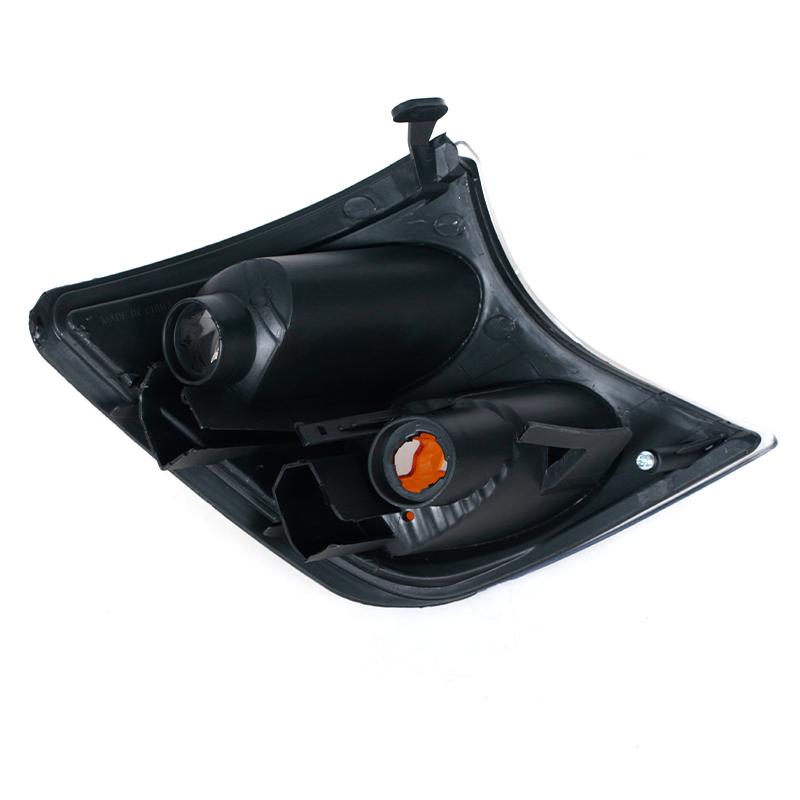 For Nissan Patrol Y61 2001 2002 2003 2004 Car Front Bumper Side Marker Corner Turn Signal Light Lamp No Bulb