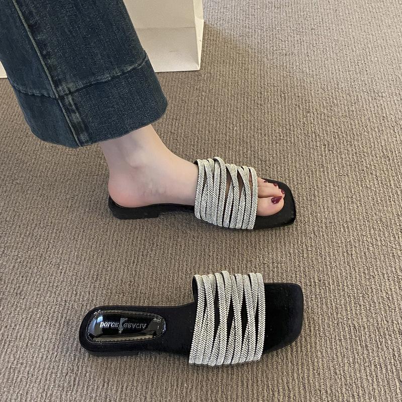 

Красивые однословные шлепанцы на плоской подошве, летние новые высококачественные, для ношения с юбкой, повседневные, пляжные сандалии 40 чёрный