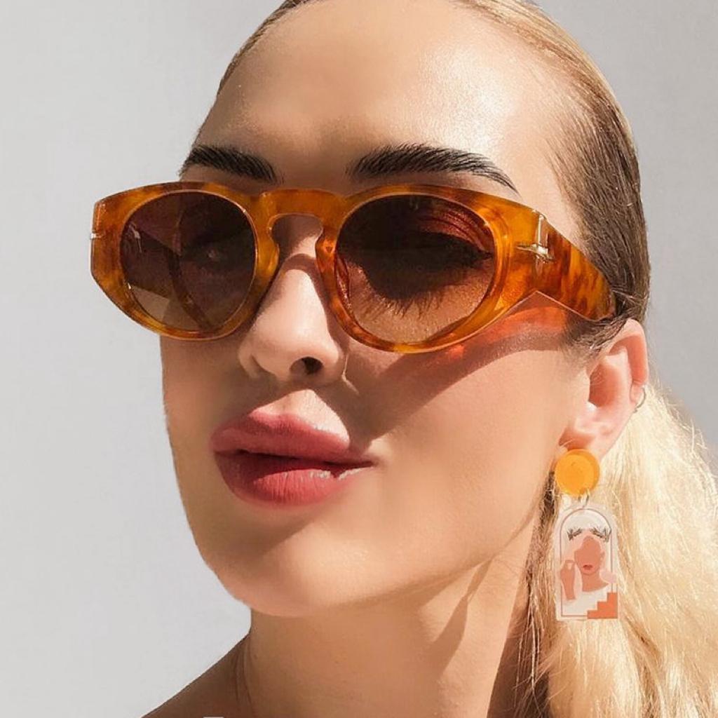 Comfortable Durable High Quality Retro High End Designer Style Edgy Punk Trendy Female For Both Male Sun Glasses