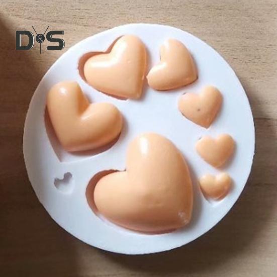 Chocolate Mold Safe No Residue Non-stick Silicone Bear Heart LOVE Pattern Baking Mould for Valentine's Day
