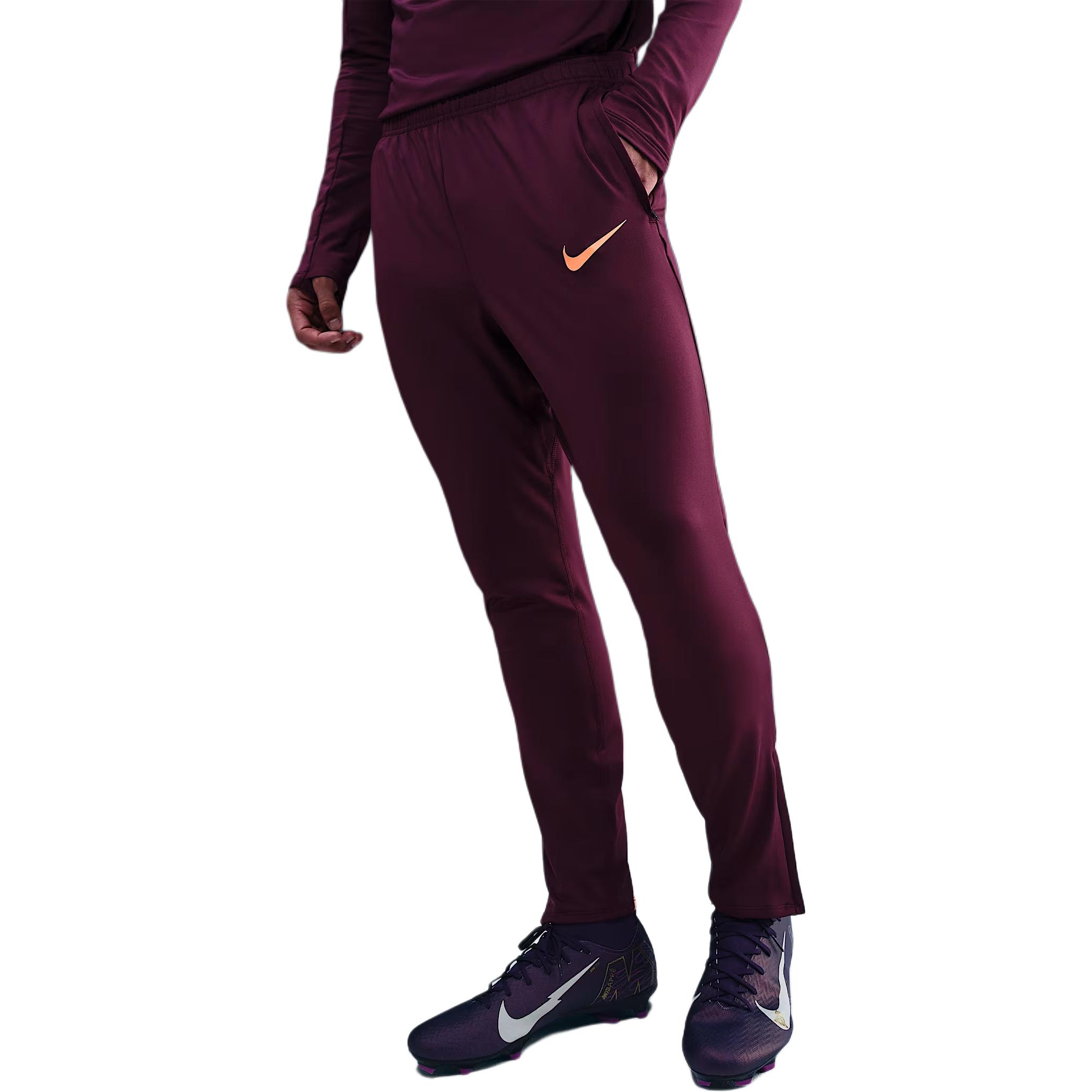 

Nike Dri-FIT Solid Slim Fit Logo Soccer Pants Men bottoms FN2405-610 XL